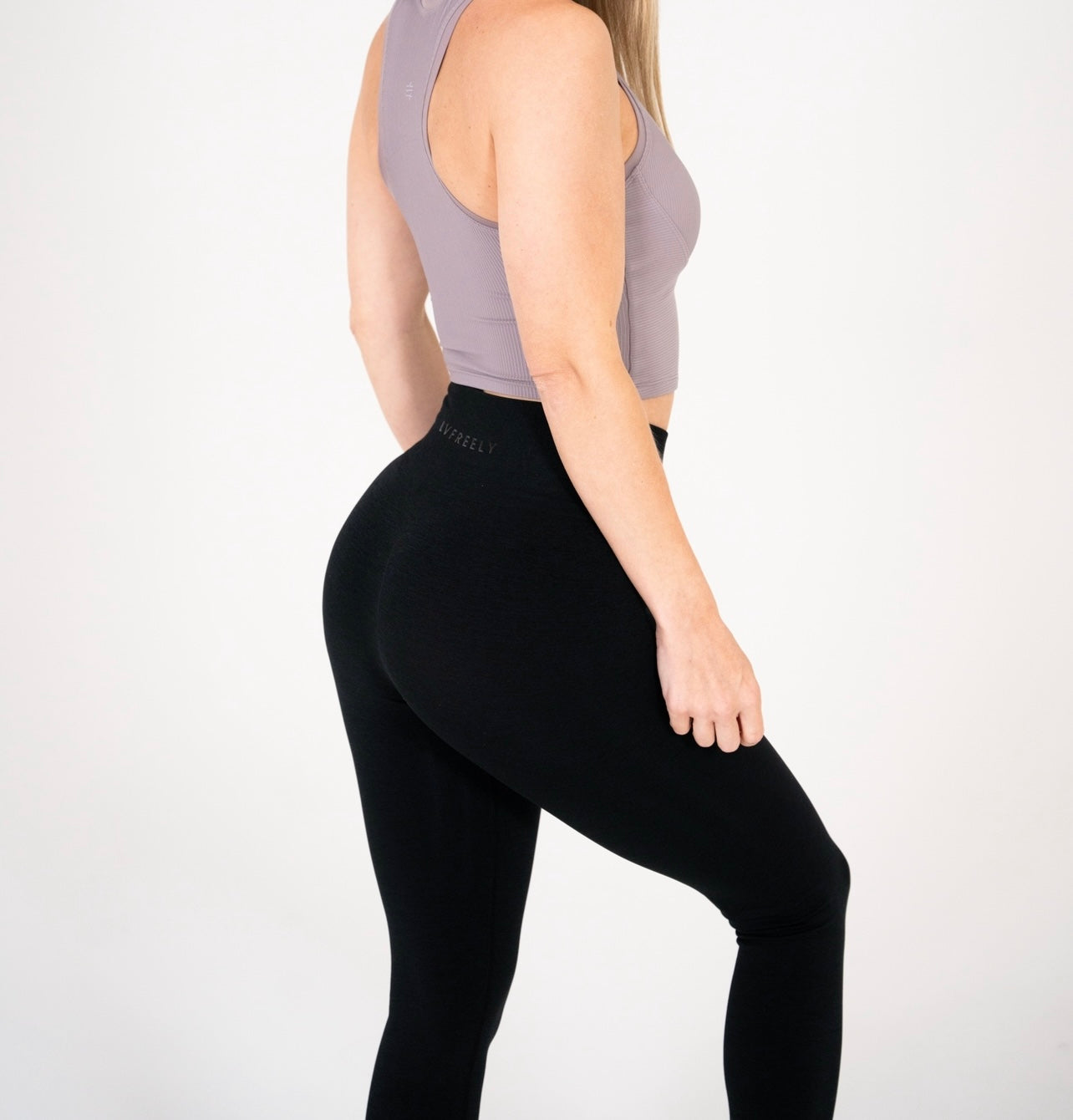 SEAMLESS LEGGINGS