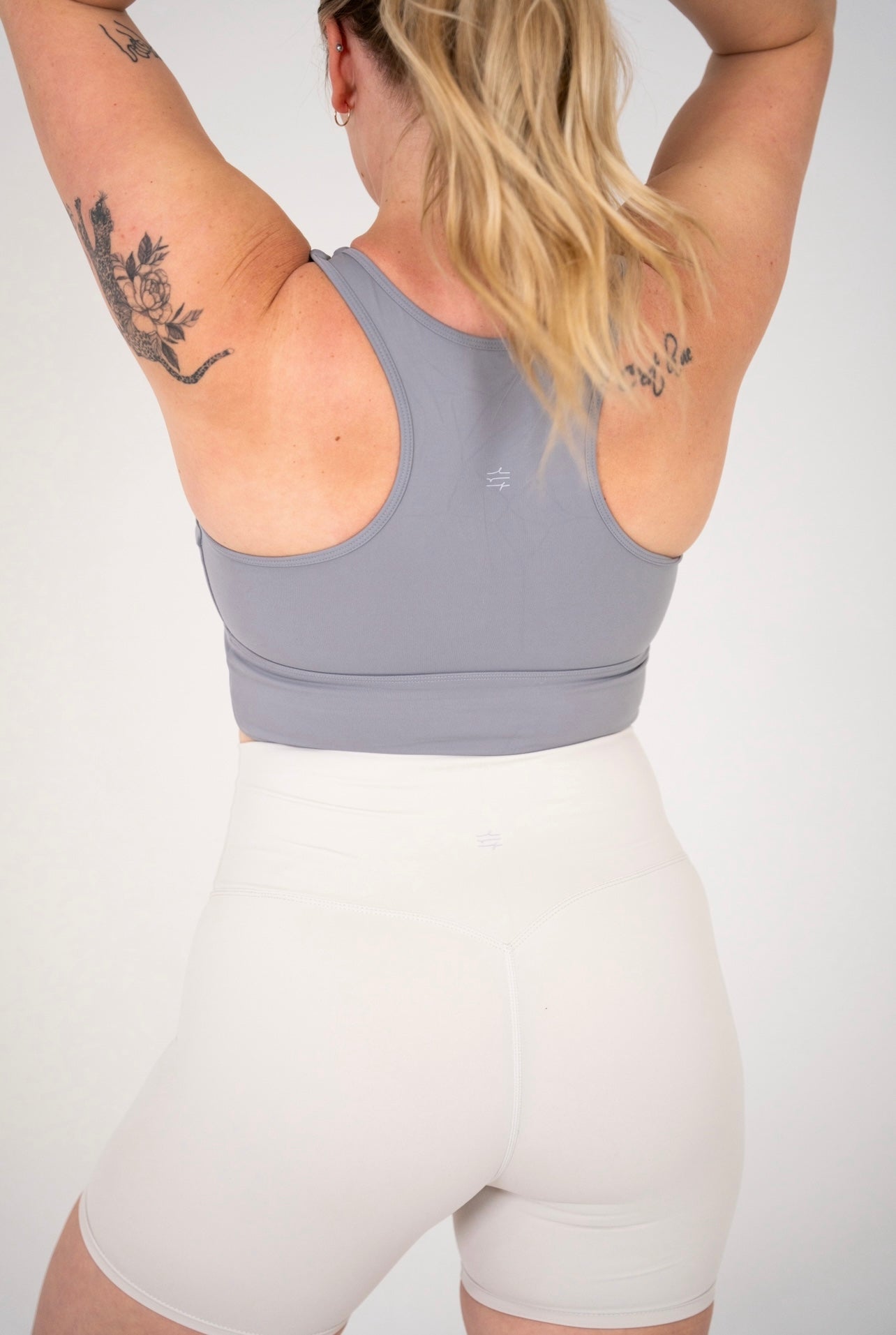 LONGLINE SPORTS BRA