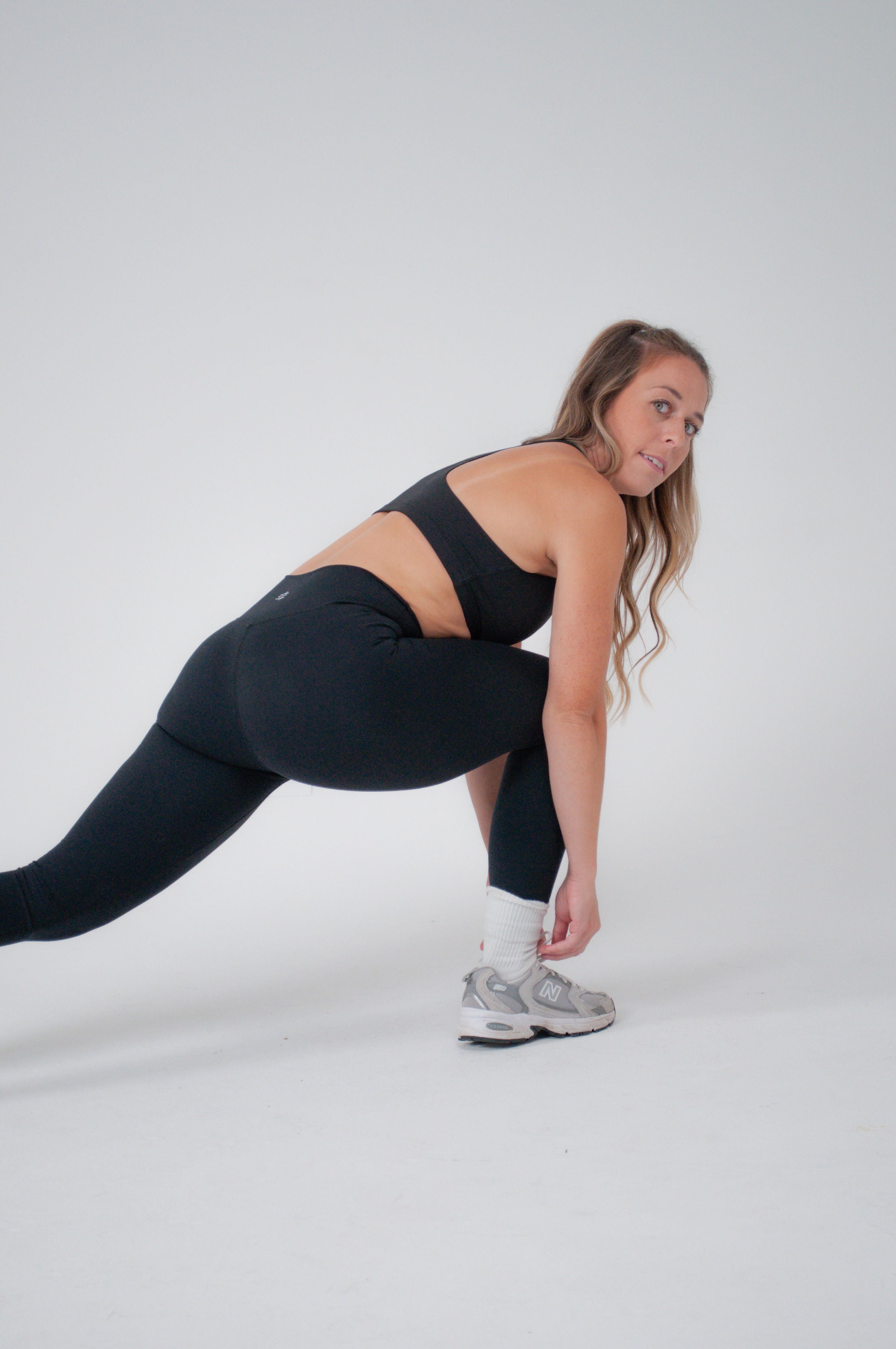 MINIMAL LUXE LEGGINGS